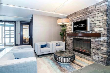 Sandman & Suites West - 25