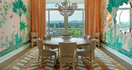 The Beverly Hilton - 124