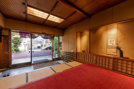 Atami Onsen Yamaki Ryokan - 19