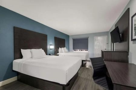 SureStay by Best Western San Antonio Riverwalk - 41