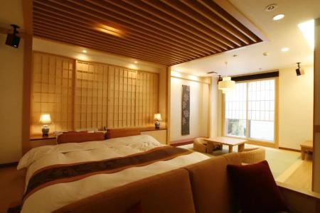 & Spa Lotus (Adult Only) - 101