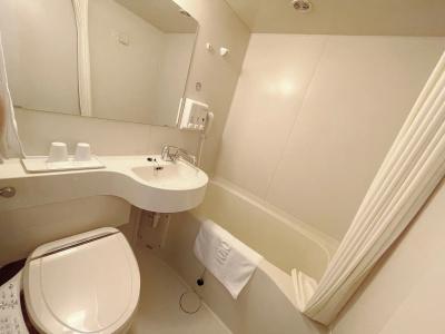 Toyoko Inn Yokohama Shinkoyasu Ekimae - 18