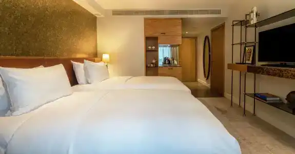 Lincoln Plaza London, Curio Collection By Hilton - 6