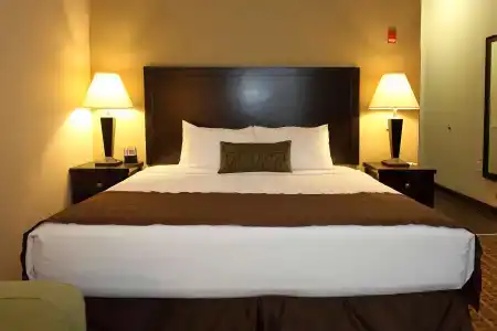 Best Western Pacific Inn - 35