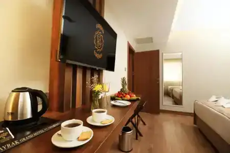 Bayrak Grand - 73