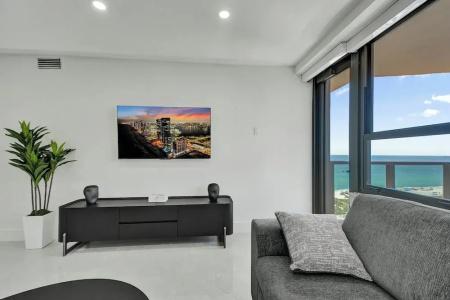 The Alexander All Suites - 434