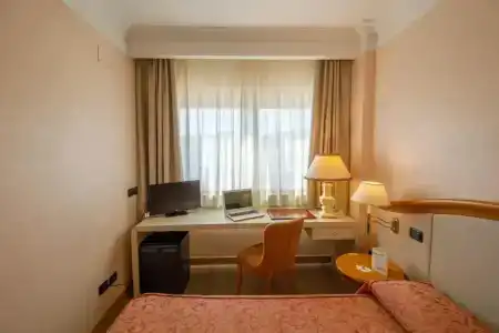Perugia Plaza - 60