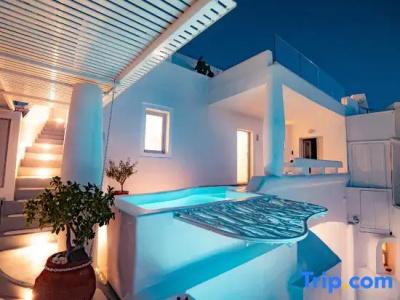 Trieris Villa & Suites - 146