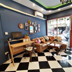 D Luck Hostel - 11