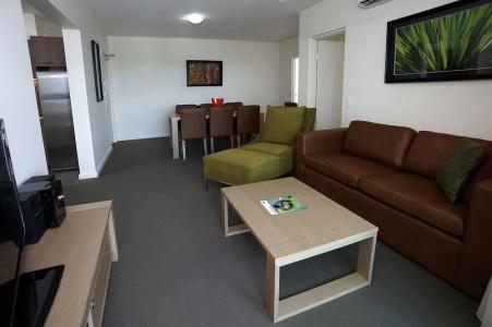 Quest Palmerston - - 48