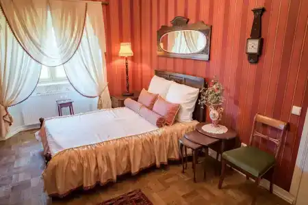 Pakruojis Manor's Palace Boutique - 49