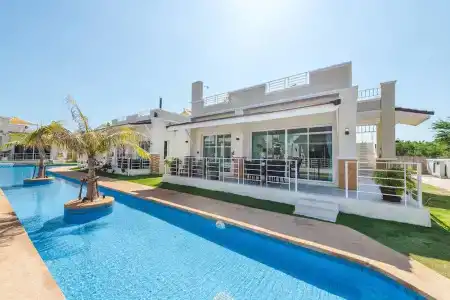 Oriental Beach Pearl - 243