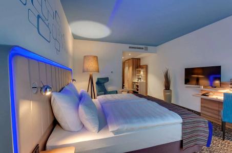 Park Inn by Radisson Neumarkt - 41