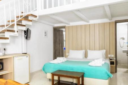 Iakinthos, Tsilivi Beach - 140