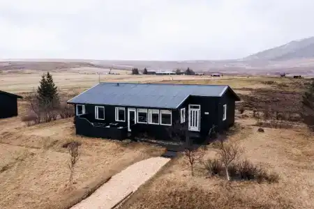 Golden Circle Luxury Cottages - 1