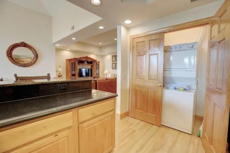 Grand Crowne by Capital Vacations - 180
