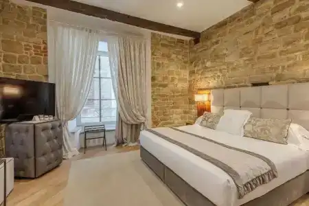 Donati Luxury Tower Suites - 72