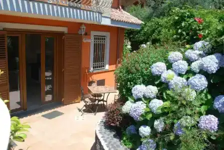 Etna Royal View - 110