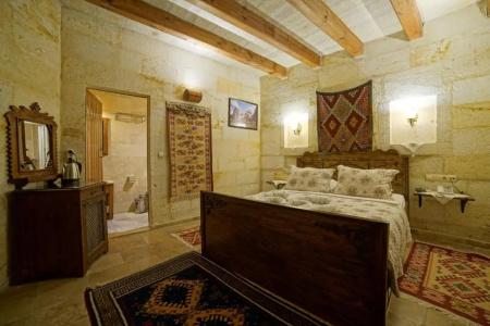 Safran Cave - 58