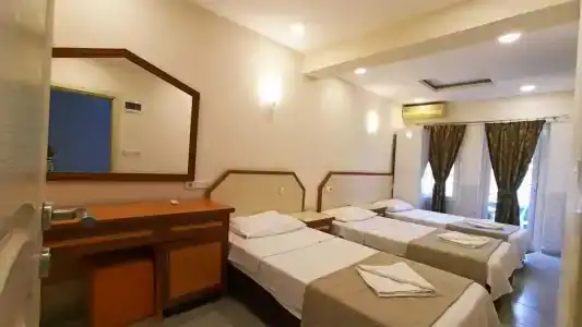Ideal Pension - 22