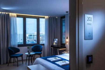 Lavris City Suites - 69