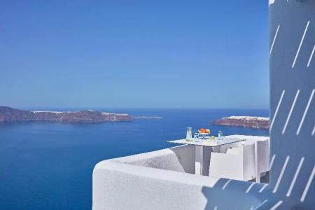 Astra Suites - 253