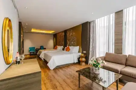 Winsuites Saigon - 73