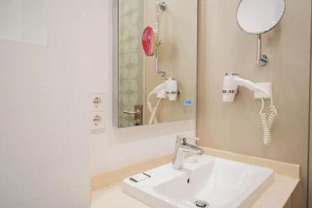 Two Berlin By Axel - Adults Only - 55