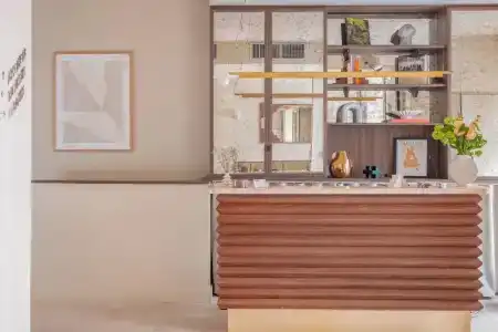 Hôtel Basss - 1