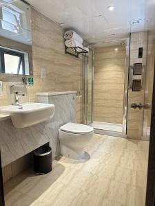 Eurotraveller- Express (Elephant & Castle) - 32