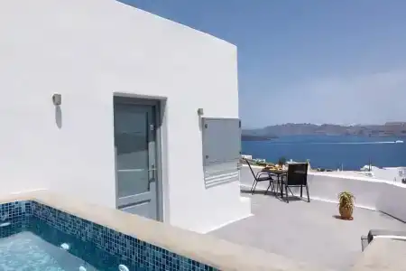 Pancratium Villas & Suites - 11