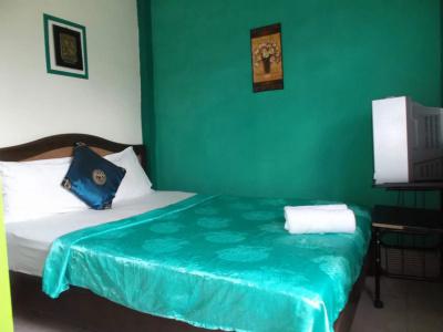 Vaccinated Staff -OYO 75304 Riverside Guesthouse - 5