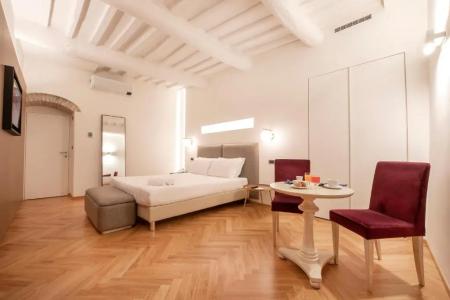 Asisium Boutique - 42