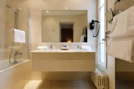 Best Western Premier Grand Monarque & Spa - 9