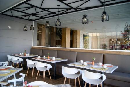Velvet Plaza - 30