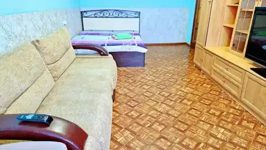 Трехкомнатные апартаменты на Заводской 5 - 10