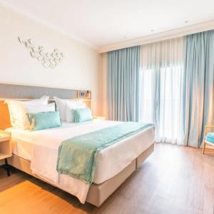 Pefkaki Boutique Loutraki - 18