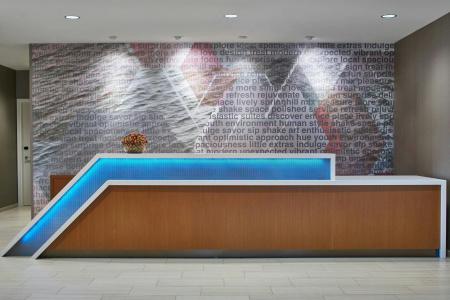 SpringHill Suites Charlotte at Carowinds - 17