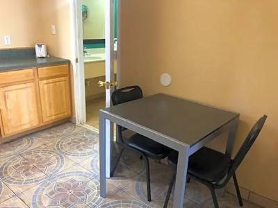 Pinn Road Inn and Suites Lackland AFB and Seaworld - 30