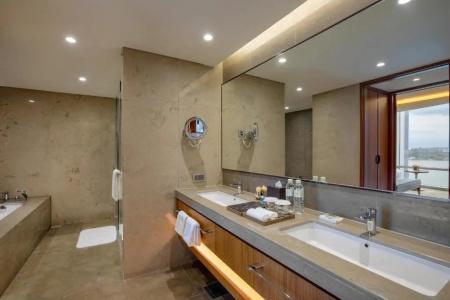Lotte Yangon - 112