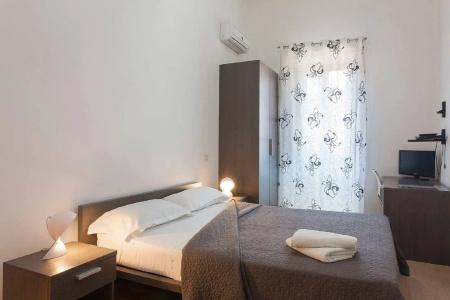 Suite Inn Catania - 39