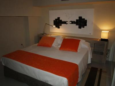 Eco Alcalá Suites - 58