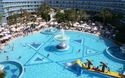 Mediterranean Palace - 14