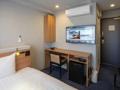 Toyoko Inn - 121