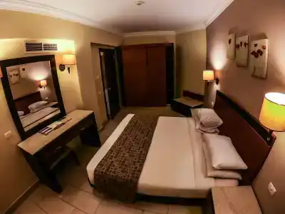 Regency Plaza Aqua Park and Spa Resort - 6