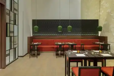 Hyatt Place Dubai Jumeirah Residences - 32