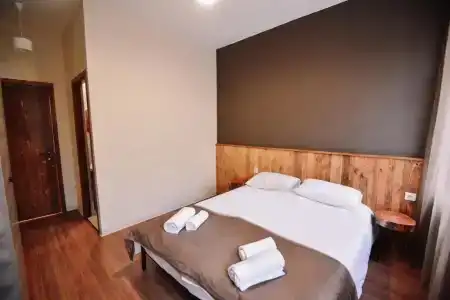 Lori Guest House - 13