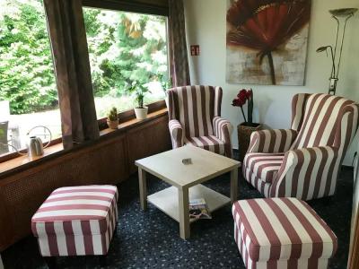 Garni Schick - 3
