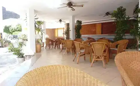 Avenida - 17