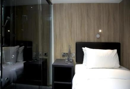 The Z Piccadilly - 32